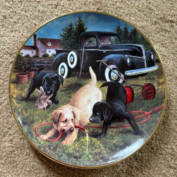 Franklin Mint Royal Doulton Yard Work Lab Pups 8” Collectors Plate - Picture 1 of 4